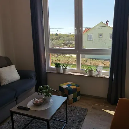 Nozret Apartment Paljuv Exterior photo